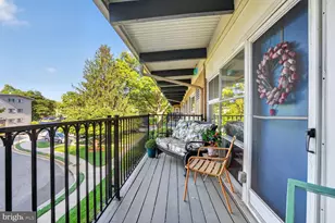 4927 Americana Dr, Annandale, VA 22003 - Photo 4