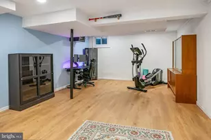 10103 Sassafras Woods Ct, Burke, VA 22015 - Photo 24