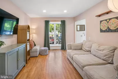 10103 Sassafras Woods Court, Burke, VA 22015 - Photo 6