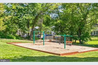10103 Sassafras Woods Court, Burke, VA 22015 - Photo 32