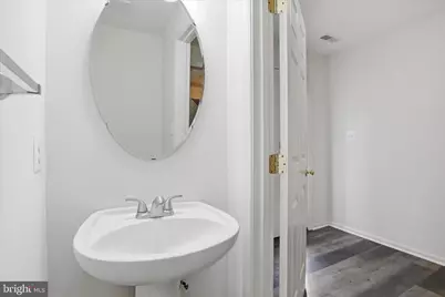 13662 Saint Johns Wood Place, Herndon, VA 20171 - Photo 4