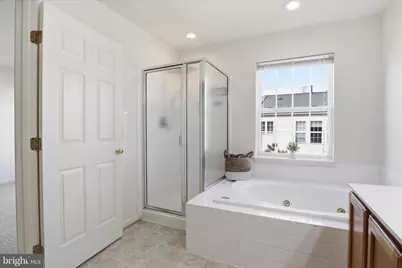 13662 Saint Johns Wood Place, Herndon, VA 20171 - Photo 22
