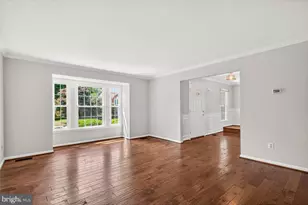 3569 Plum Dale Dr, Fairfax, VA 22033 - Photo 8