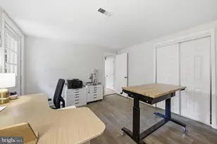 2111 Statute Ln, Vienna, VA 22181 - Photo 40