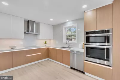 2524 Swift Run Street, Vienna, VA 22180 - Photo 6
