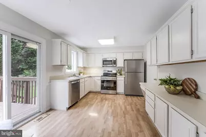 13203 Stone Heather Drive, Herndon, VA 20171 - Photo 12