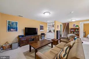 10924 Adare Dr, Fairfax, VA 22032 - Photo 46