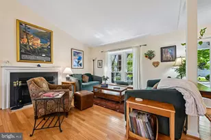 10924 Adare Dr, Fairfax, VA 22032 - Photo 16