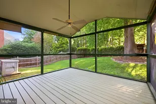 1913 Aubrey Pl Ct, Vienna, VA 22182 - Photo 16