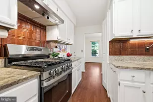 1913 Aubrey Pl Ct, Vienna, VA 22182 - Photo 34