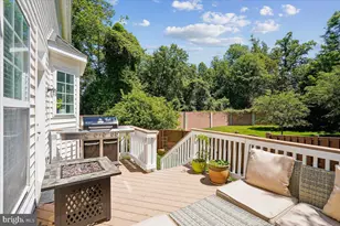 2181 Sandburg St, Dunn Loring, VA 22027 - Photo 46