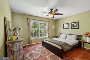 2181 Sandburg St, Dunn Loring, VA 22027 - Photo 28