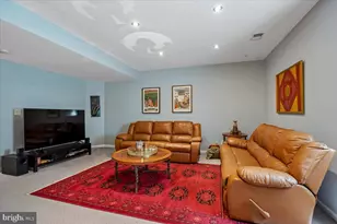 2181 Sandburg St, Dunn Loring, VA 22027 - Photo 38