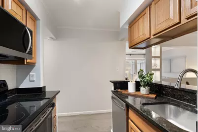 8511 Barrington Court #S, Springfield, VA 22152 - Photo 24