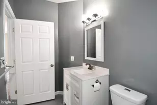 5909 Founders Hill Dr, Alexandria, VA 22310 - Photo 38