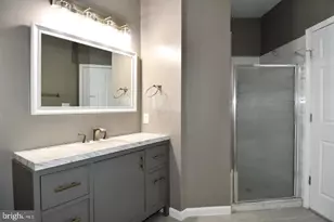 5909 Founders Hill Dr, Alexandria, VA 22310 - Photo 20