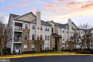 5909 Founders Hill Dr, Alexandria, VA 22310 - Photo 1