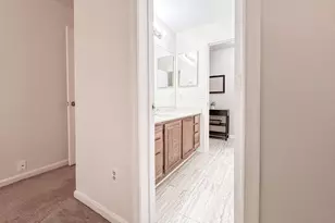 2237 Lovedale Ln, Reston, VA 20191 - Photo 36