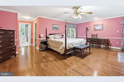 8605 Cherry Drive, Fairfax, VA 22031 - Photo 26