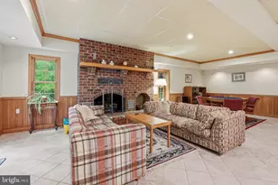 8605 Cherry Dr, Fairfax, VA 22031 - Photo 46
