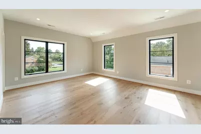 6908 Southridge Drive, McLean, VA 22101 - Photo 38