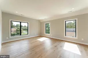 6908 Southridge Dr, McLean, VA 22101 - Photo 38