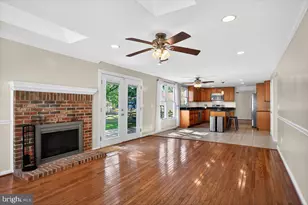 3894 Plum Run Ct, Fairfax, VA 22033 - Photo 14