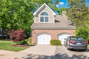 1211 Woodbrook Ct, Reston, VA 20194 - Photo 2