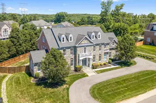 9311 Occoquan Overlook Dr, Lorton, VA 22079 - Photo 16