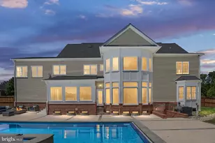 9311 Occoquan Overlook Dr, Lorton, VA 22079 - Photo 4