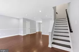 14823 Bolton Rd, Centreville, VA 20121 - Photo 8