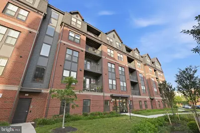 3927 Fair Ridge Drive #201, Fairfax, VA 22033 - Photo 4