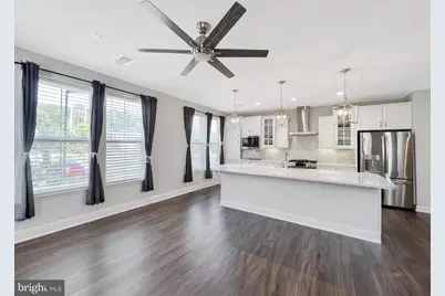 3927 Fair Ridge Drive #201, Fairfax, VA 22033 - Photo 10
