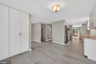 6059 Clerkenwell Ct, Burke, VA 22015 - Photo 14