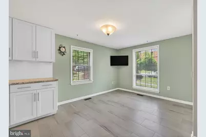 6059 Clerkenwell Court, Burke, VA 22015 - Photo 12