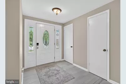 6059 Clerkenwell Court, Burke, VA 22015 - Photo 2