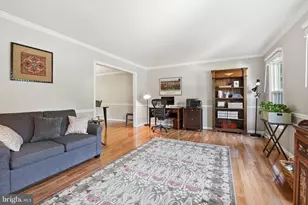 5947 Burnside Landing Dr, Burke, VA 22015 - Photo 8