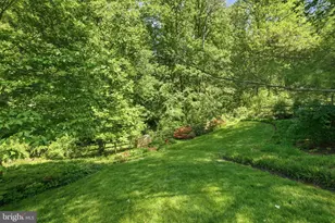 5947 Burnside Landing Dr, Burke, VA 22015 - Photo 48