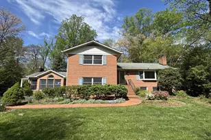 4908 Bradford Dr, Annandale, VA 22003 - Photo 1