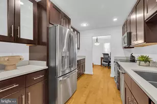 527 Florida Ave, Herndon, VA 20170 - Photo 10