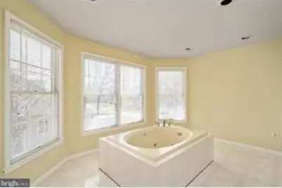 [Address not provided], Falls Church, VA 22043 - Photo 24