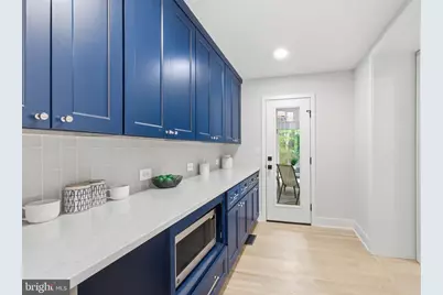 9312 Hamilton Drive, Fairfax, VA 22031 - Photo 16