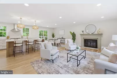 9312 Hamilton Drive, Fairfax, VA 22031 - Photo 6