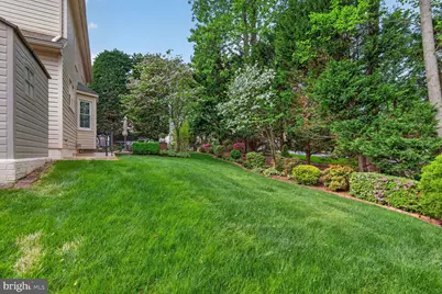 8844 Silverline Drive, Fairfax Station, VA 22039 - Photo 6
