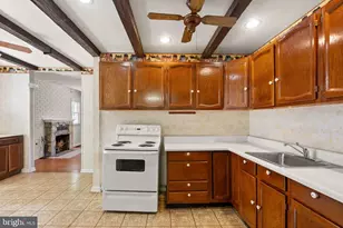 2602 Stone Hedge Dr, Alexandria, VA 22306 - Photo 14