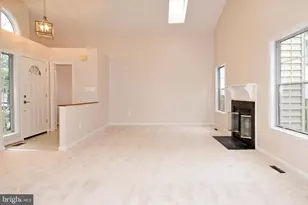 6008 Good Lion Ct, Alexandria, VA 22315 - Photo 8