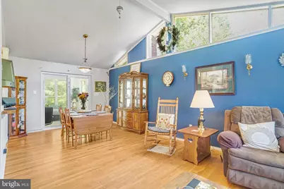 8622 Kenilworth Drive, Springfield, VA 22151 - Photo 6