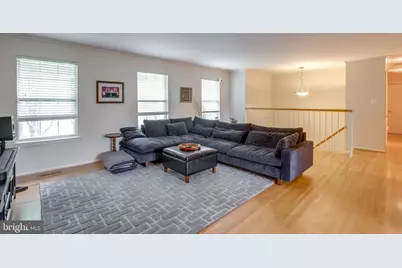 10535 Brevity Drive, Great Falls, VA 22066 - Photo 4