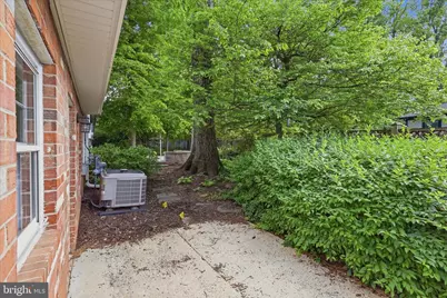 4701 Red Fox Drive, Annandale, VA 22003 - Photo 28