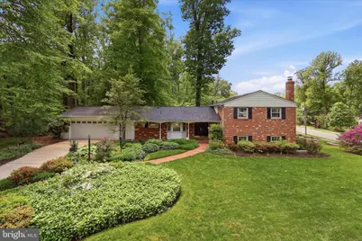 4701 Red Fox Drive, Annandale, VA 22003 - Photo 2